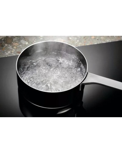 Индукционная варочная панель Electrolux EIS62443