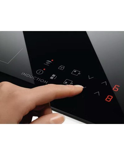 Индукционная варочная панель Electrolux LIT30230C