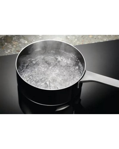 Индукционная варочная панель Electrolux LIT30230C