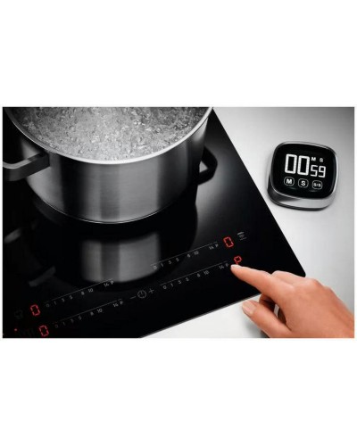 Индукционная варочная панель Electrolux CIV644