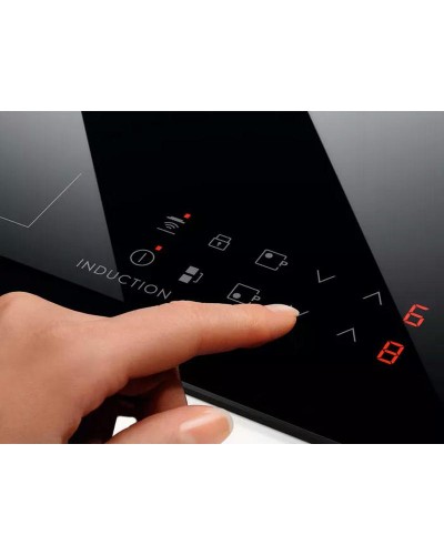 Индукционная варочная панель Electrolux IPE6440KFV