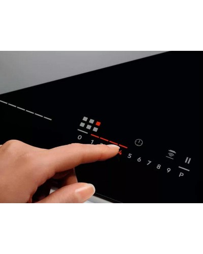 Индукционная варочная панель Electrolux EIV8457