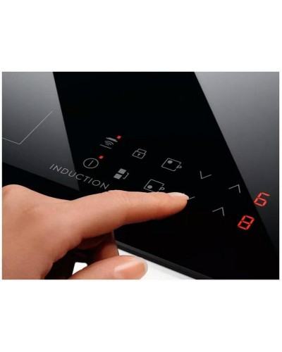 Индукционная варочная панель Electrolux CIT60430