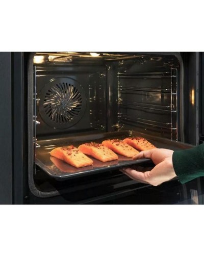 Духовой шкаф Electrolux EOB7S31V