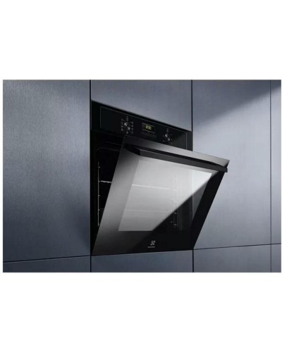 Духовой шкаф Electrolux EOF3H50BK