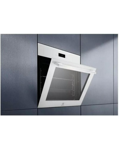 Духовой шкаф Electrolux EOE8P39WV