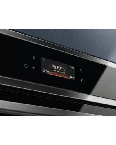 Духовой шкаф Electrolux EOE8P39WX