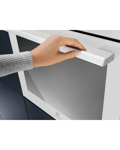 Духовой шкаф Electrolux OKC8H39WV
