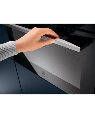 Духовой шкаф Electrolux VKL8E08WX