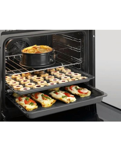 Духовой шкаф Electrolux OPEB2650R