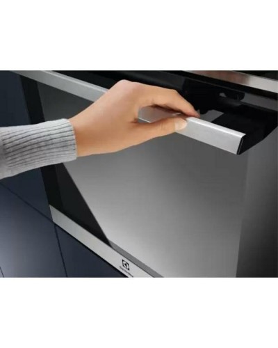 Электрический духовой шкаф Electrolux EOD6P66X