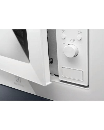 Микроволновая печь Electrolux LMS2173EMW