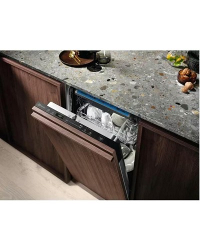 Посудомоечная машина Electrolux EEQ43100L