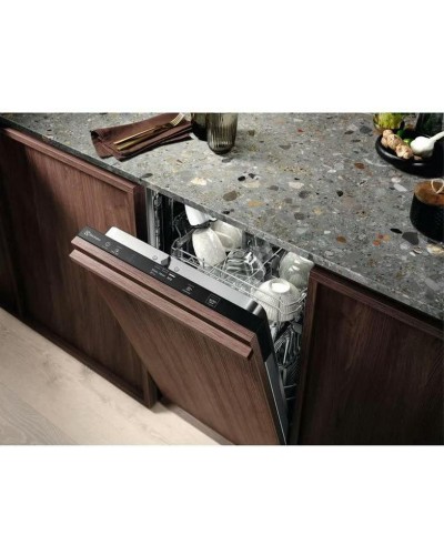 Посудомоечная машина Electrolux EEA22100L