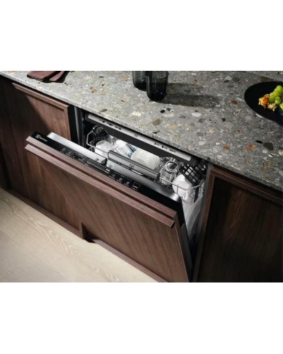 Посудомоечная машина Electrolux EEC87300W