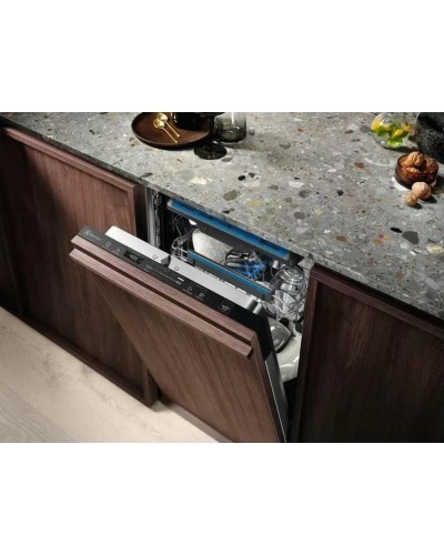 Посудомоечная машина Electrolux EEM64320L