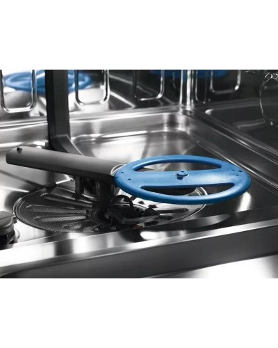 Встраиваемая посудомоечная машина Electrolux EMS47320L