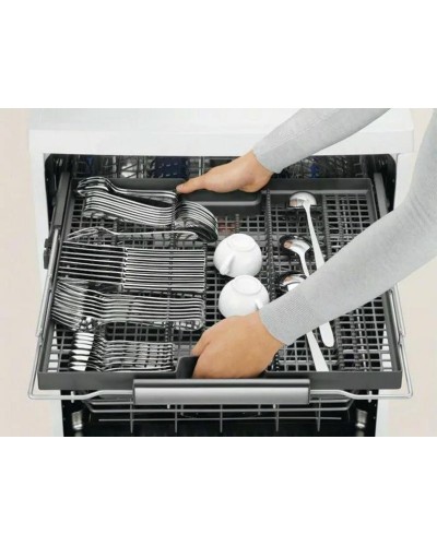 Встраиваемая посудомоечная машина Electrolux ESL97540RO