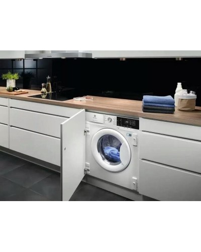 Стиральная машина Electrolux EWN7F447WI