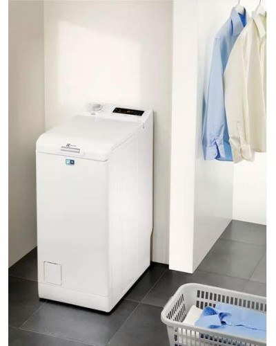 Стиральная машина Electrolux EWT1377VIW