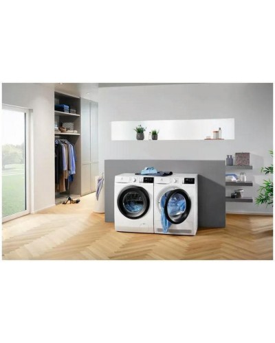 Сушильная машина Electrolux EW8HR458B