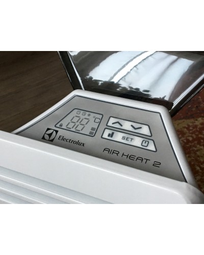 Конвектор электрический Electrolux Air Heat 2 EIH/AG2-1500 E(конвективно-инфракрасного типа)