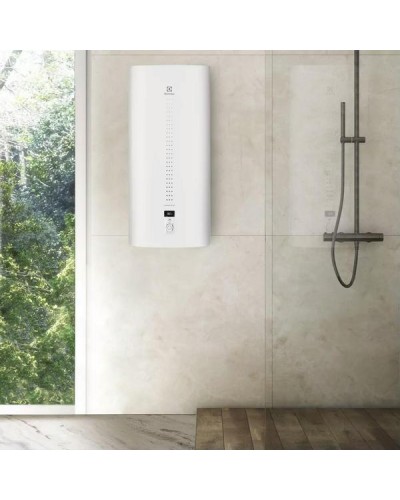 Электрический водонагреватель Electrolux EWH 100 Centurio IQ 3.0