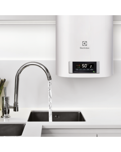 Купить водонагреватель Electrolux EWH 30 Formax DL